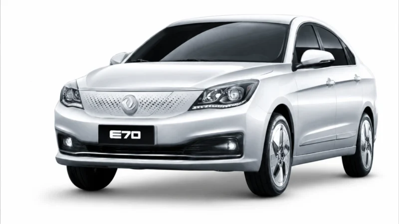 kineskiautomobili.com dongfeng e70 prednja strana